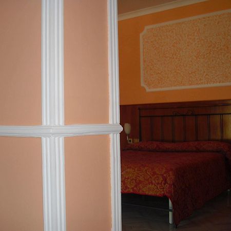 Darfla Hotel Pozzuoli Luaran gambar