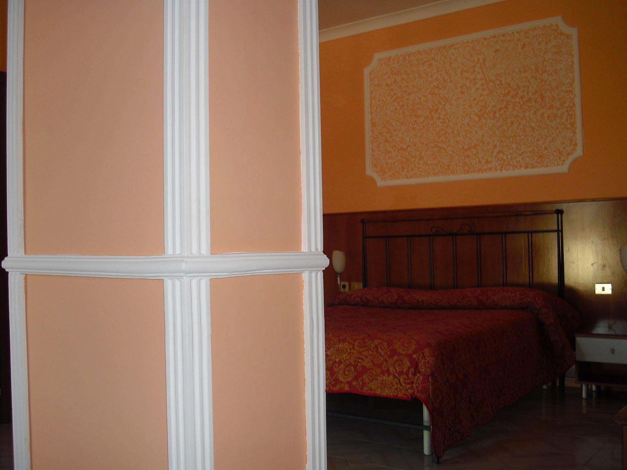 Darfla Hotel Pozzuoli Luaran gambar